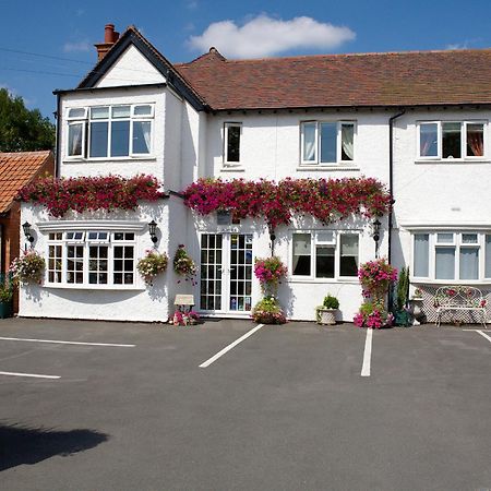 Moonraker House Hotel Stratford-upon-Avon Exterior photo