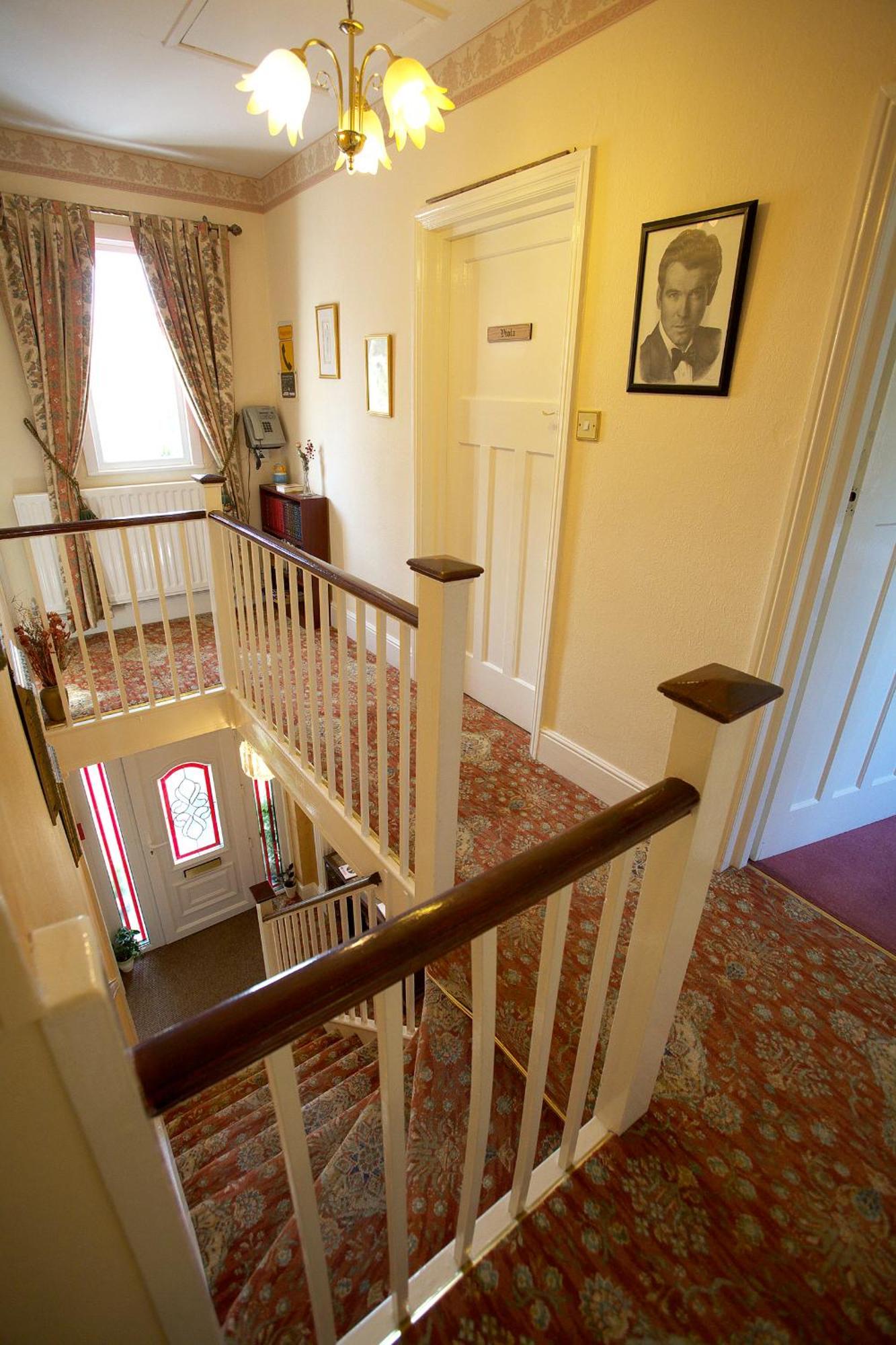 Moonraker House Hotel Stratford-upon-Avon Exterior photo